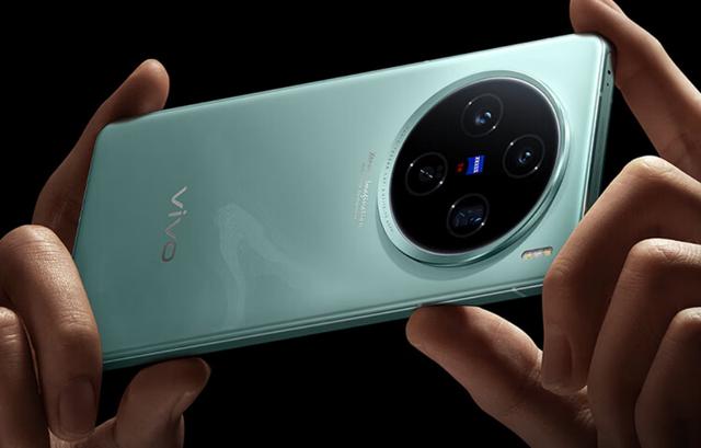 绝美外观，强劲影像能力，vivo X100s等你来入手