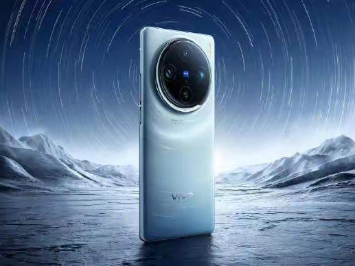 vivo X100仅需3564元，性能狂飙+护眼屏幕+IP68防尘防水