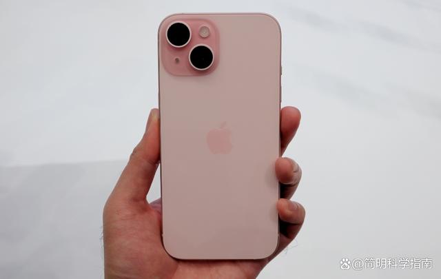 不幸的iPhone 15：史上最“短命”的苹果手机