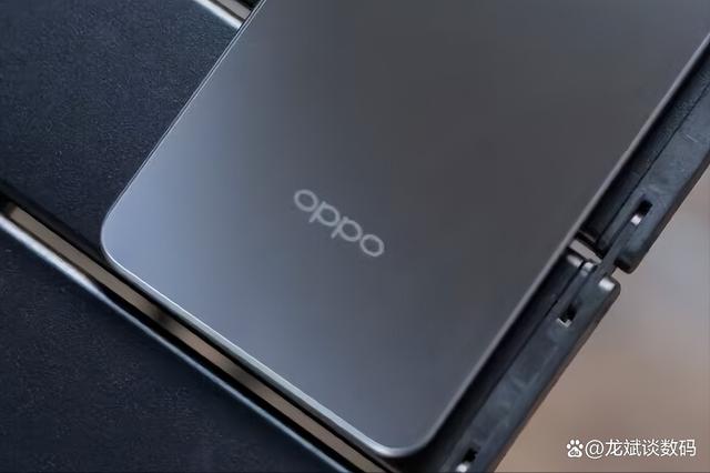 OPPO给力了，5500mAh+80W+5000万，发布四个月跌至百元机