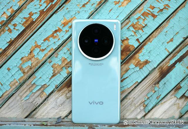 vivo终于摊牌了，100倍变焦+16GB+512GB突降829元，不好卖还能降