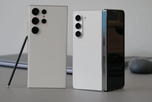 三星终于低头了，618突降3450，2亿像素+2K屏+5000mAh+骁龙8Gen2