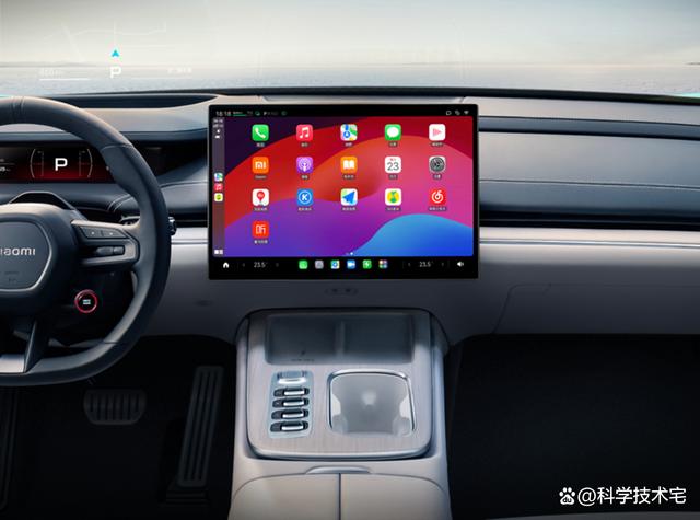 雷军：小米SU7支持CarPlay、iPad上车，要成为苹果用户购车首选！